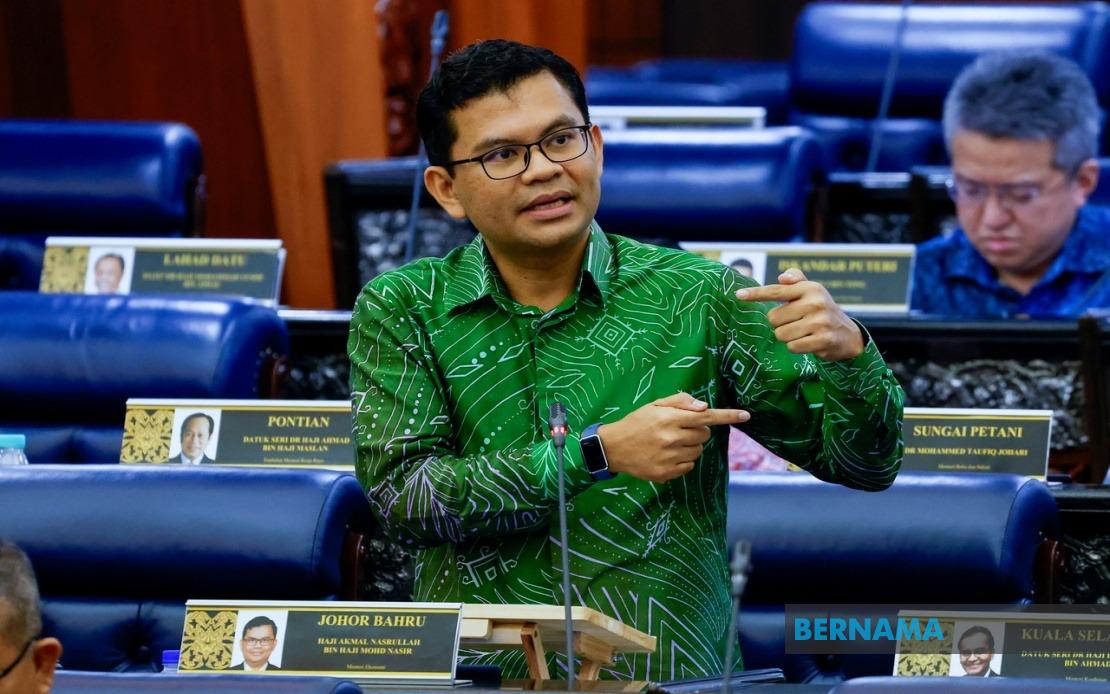 Malaysia's Labour Market Shows Strength as Job Losses Decline Sharply