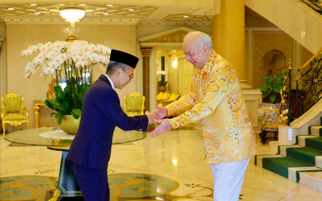 Perak Ruler Receives Briefing on State's Communication Infrastructure Expansion