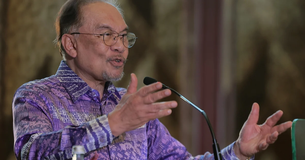 Anwar Ibrahim to Deepen Malaysia-Russia Ties During Kazan Visit
