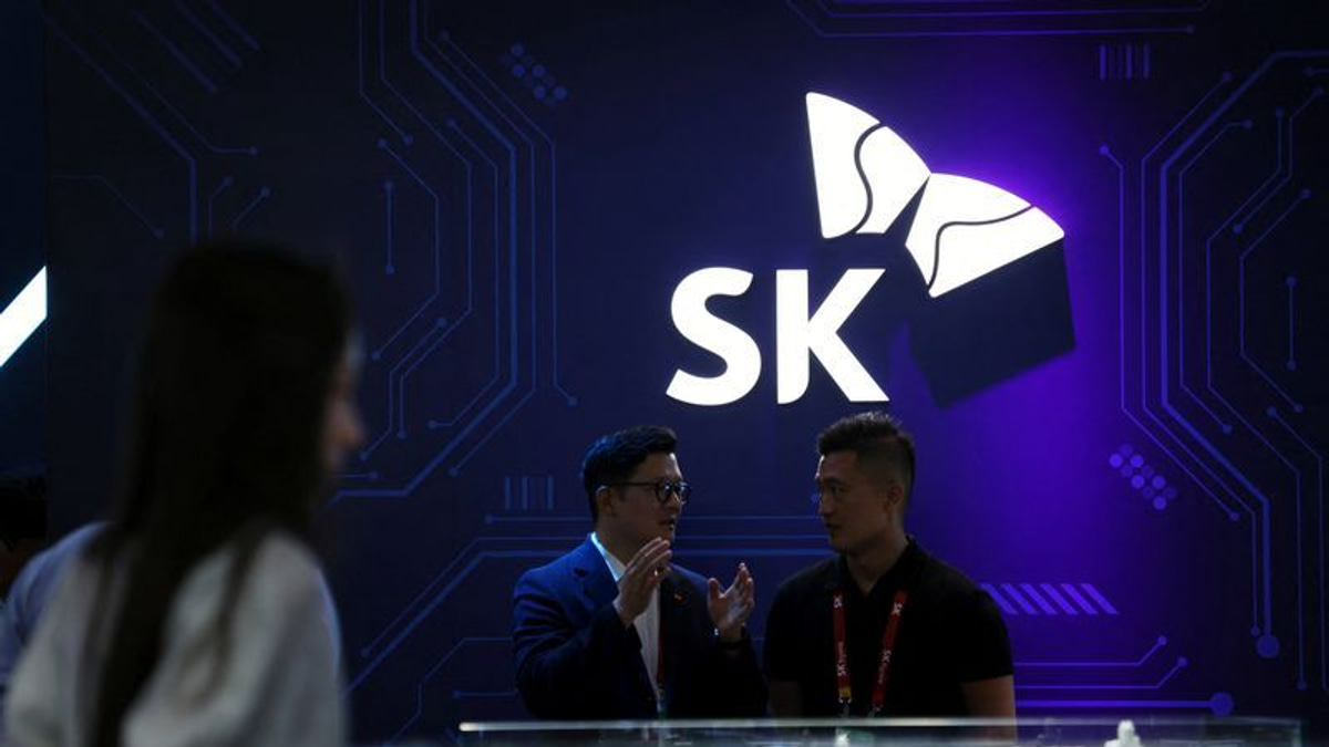 SK Hynix plans $29 billion ADR listing to fund AI chip expansion