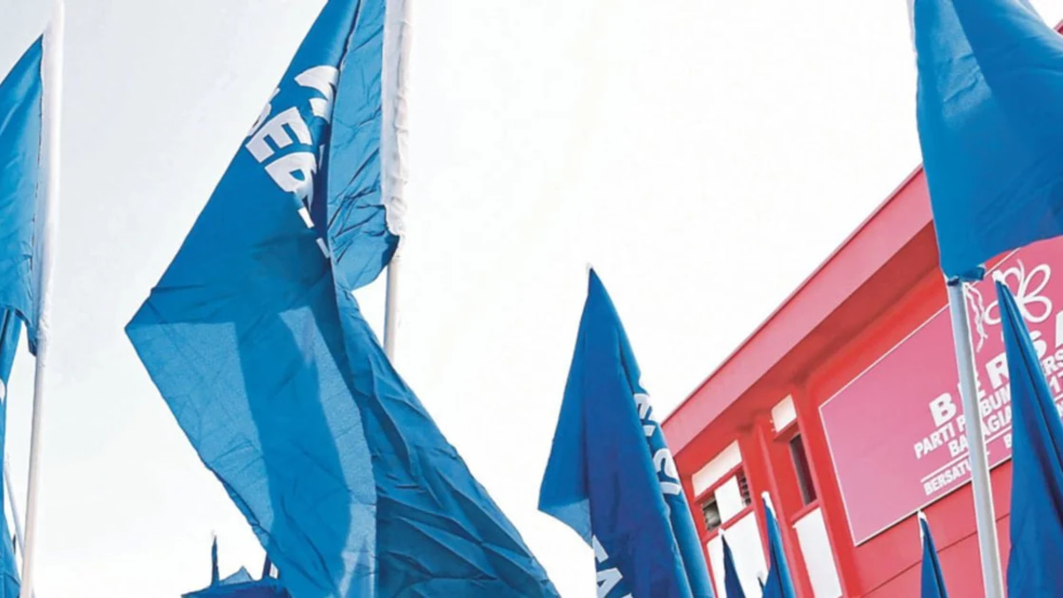 Perikatan Nasional logo dispute threatens to sideline Bersatu candidates from coalition ballot