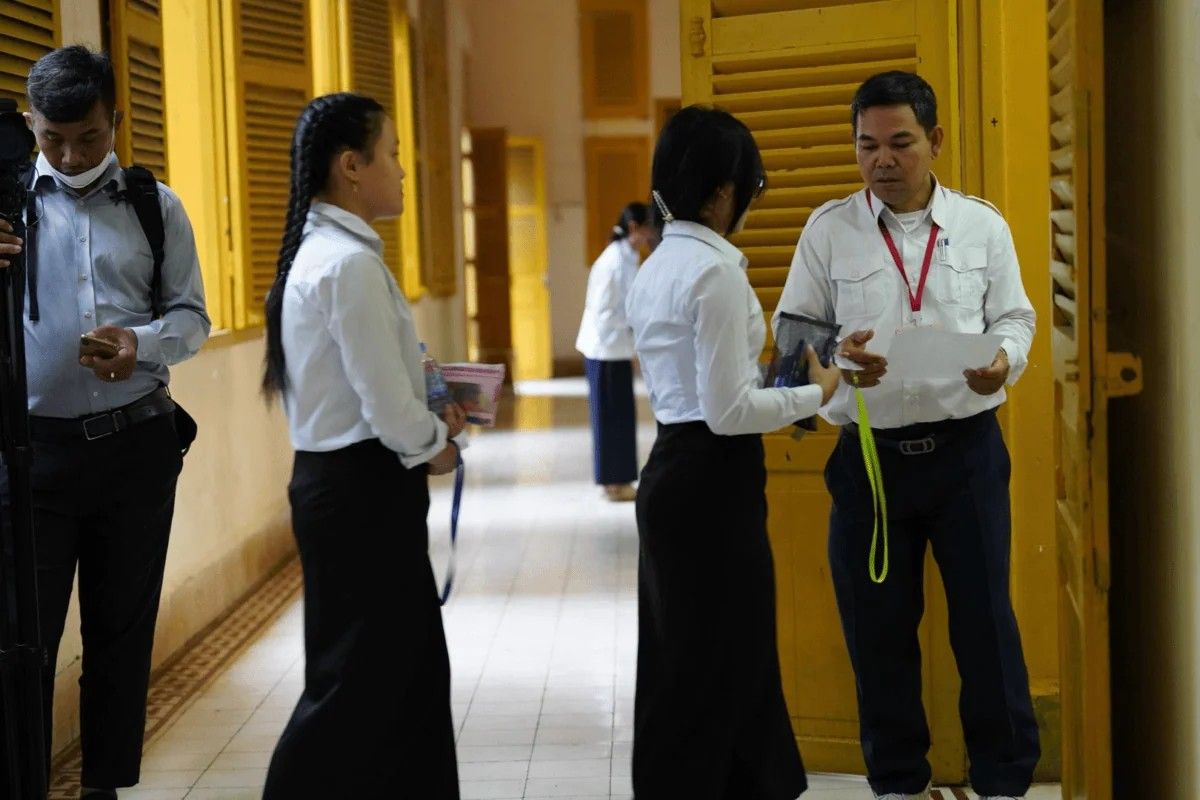 Cambodia's Grade 12 Exams Begin Amid Lingering Border Tensions with Thailand