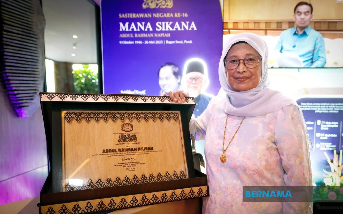 Mana Sikana Honoured as 16th National Laureate in Posthumous Recognition