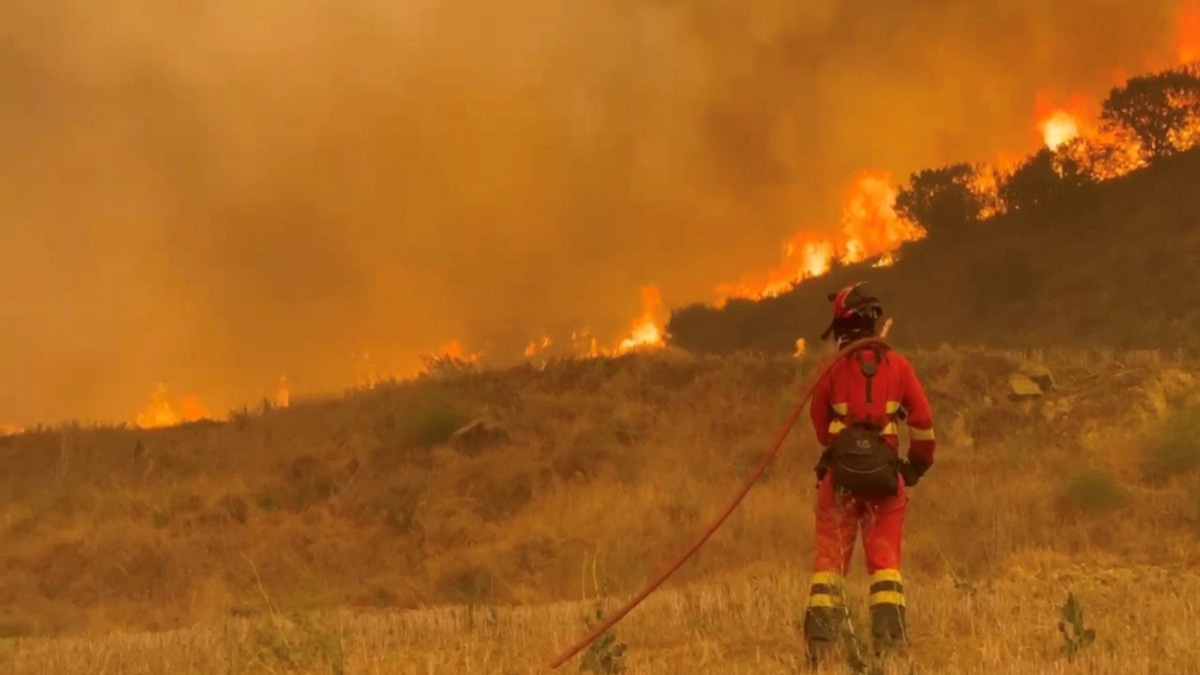 Spain's Worst Wildfire Season Underway as 12,000-Hectare Blaze Devastates Northeast