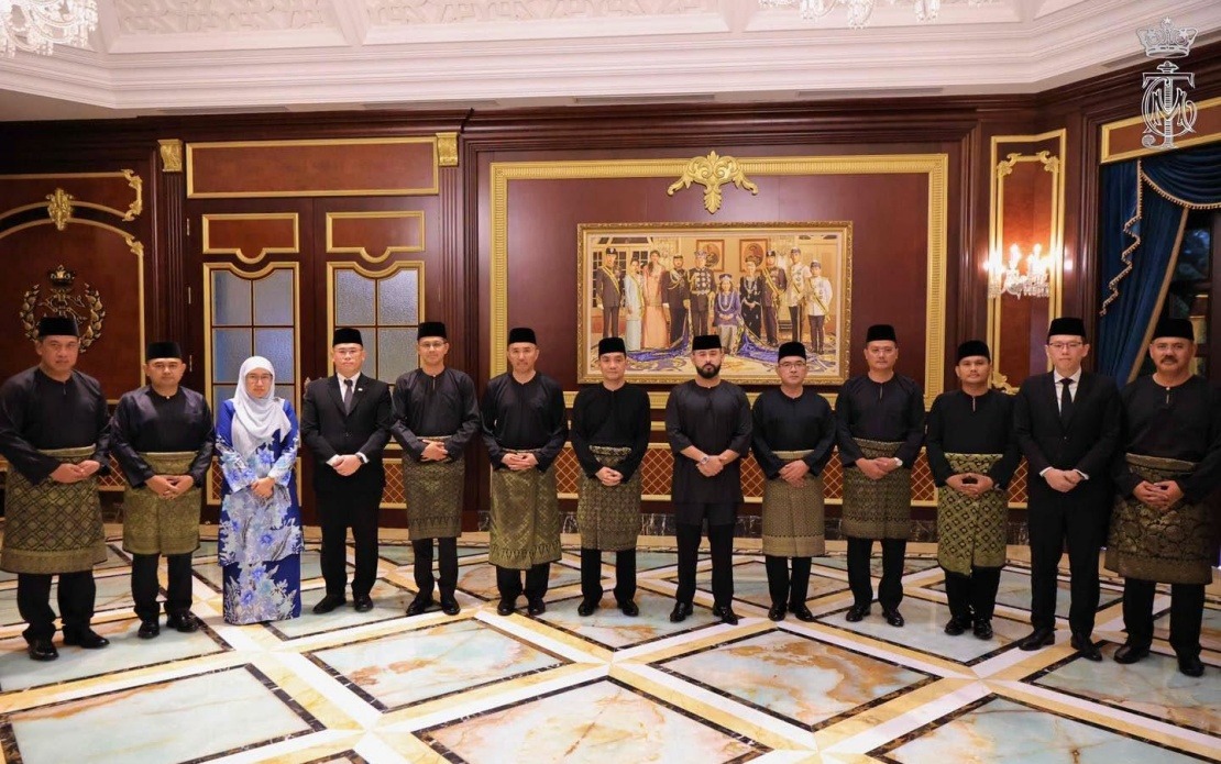 Ten Johor Assemblymen Sworn In As State Exco Members