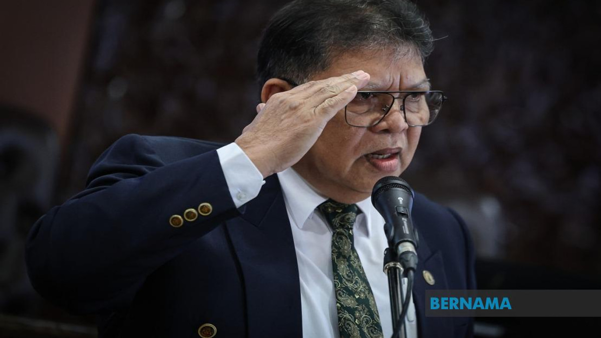 Speaker Johari Urges Shift to Proportional Representation To Protect Minority Parliamentary Voices