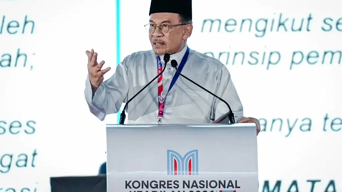 Government Pledges Review of Felda Following Tabung Haji Scrutiny