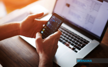 Malaysia's Digital Paradox: 98% Embrace Online Services Despite Growing Security Fears