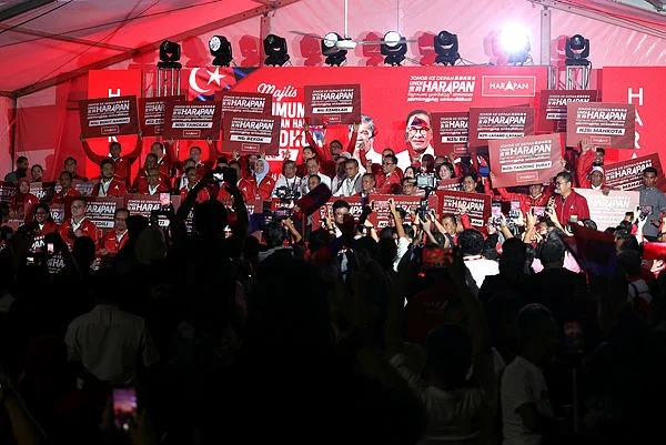 Vox Malaysia: How the People Reacted to Anwar's Johor Candidate Night
